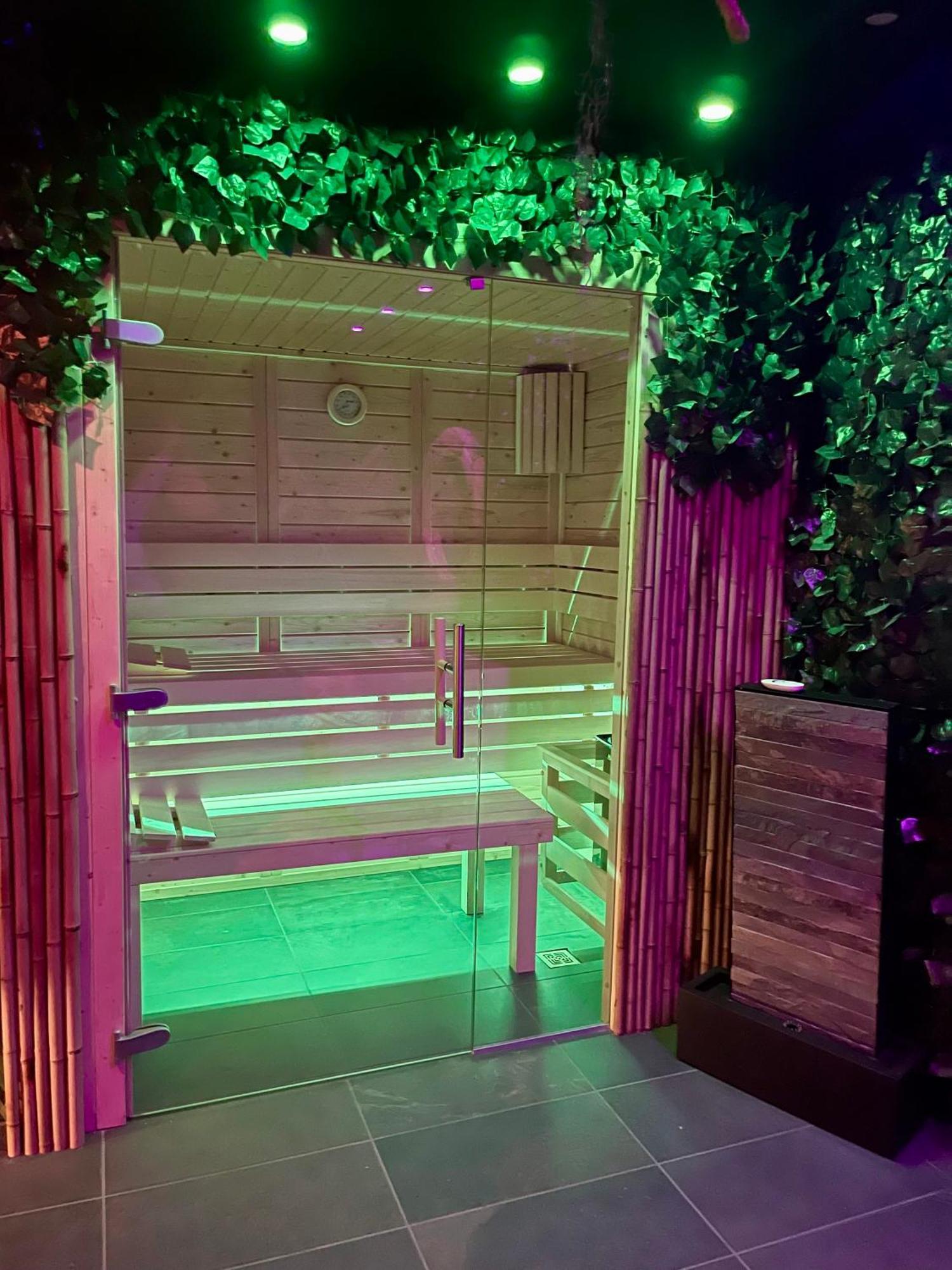 La Terrasse Des Spas - Restaurant - Institut Massage อาซบรูค ภายนอก รูปภาพ